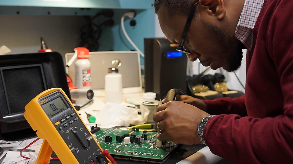 Shell TechWorks engineers at work in a workshop