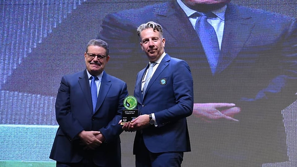 L-R: Secretary General of the Gas Exporting Countries Forum, H.E Eng. Mohamed Hamel presenting the award to Shell, Senior Vice President, Marno de Jong at the Gala Dinner, and Award Night of the 2025 edition of the Nigeria International Energy Summit in Abuja… Tuesday